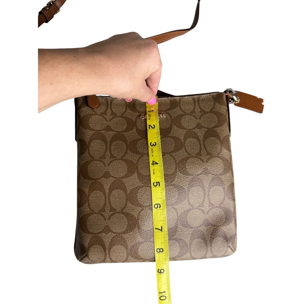 Coach Signature Canvas Crossbody Messenger Bag Brown Leather Trim‎ - Picture 3 of 9